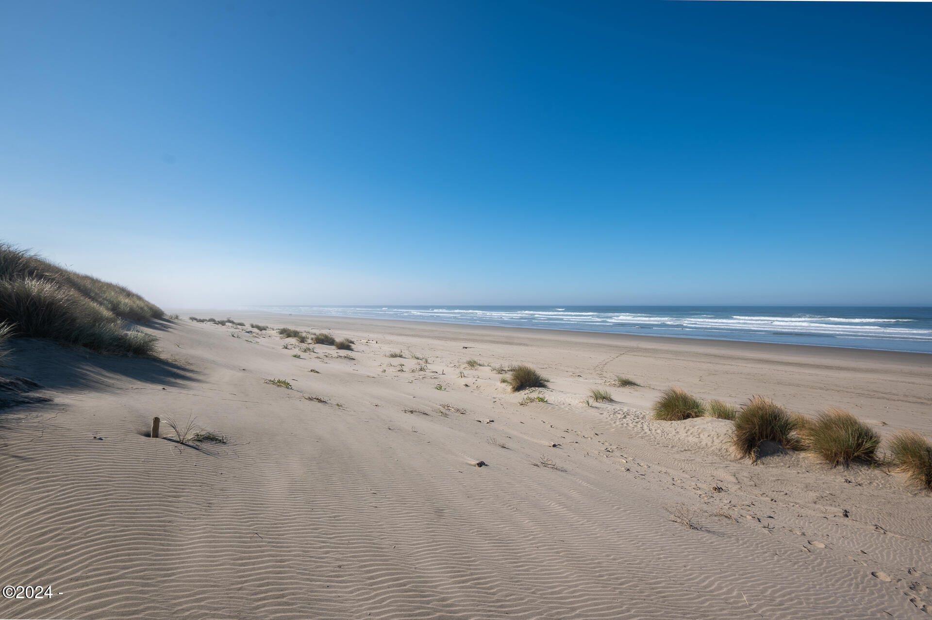 160 Southwest 61 Street Newport, OR 97366 - Photo 38 of 52 More Miles of Beach