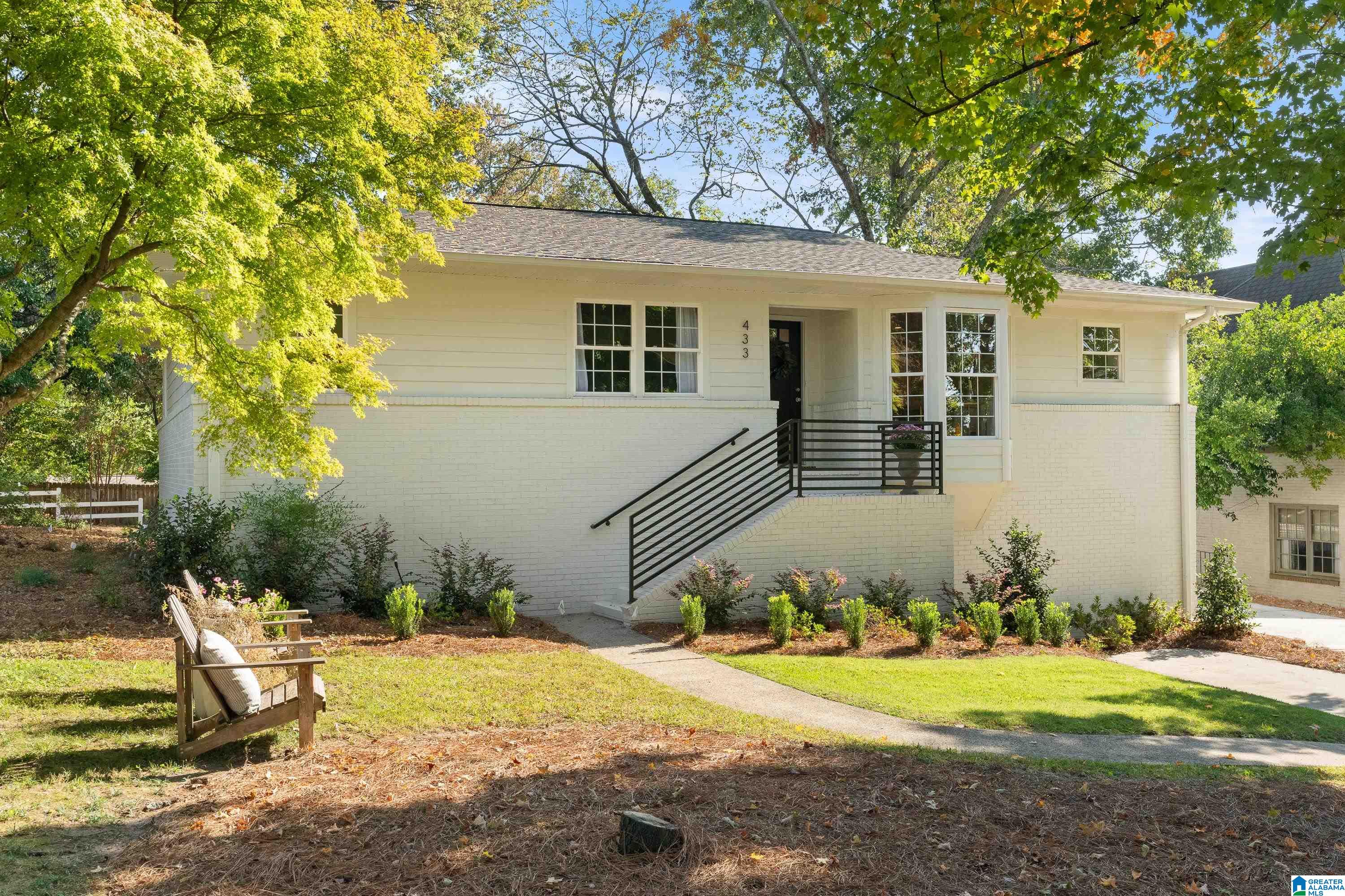 433 Glenwood Road Birmingham, AL 35216 - Photo 1 of 52