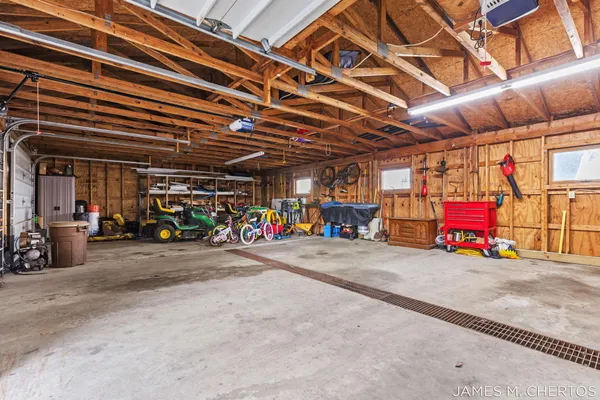 $325,000 | 19785 Daggett Avenue, Conklin, MI 49403