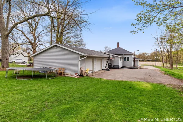 $325,000 | 19785 Daggett Avenue, Conklin, MI 49403