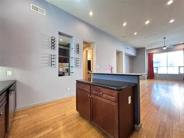 $3,079 | 732 Cannen John Lane, Dallas, TX 75204