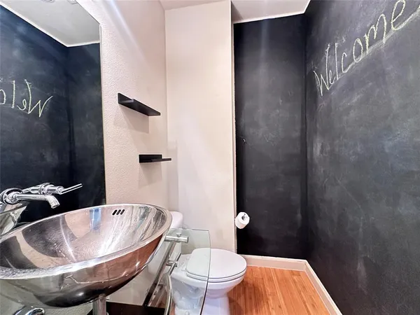 $3,079 | 732 Cannen John Lane, Dallas, TX 75204