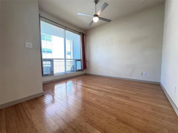 $3,079 | 732 Cannen John Lane, Dallas, TX 75204