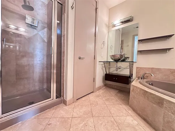 $3,079 | 732 Cannen John Lane, Dallas, TX 75204