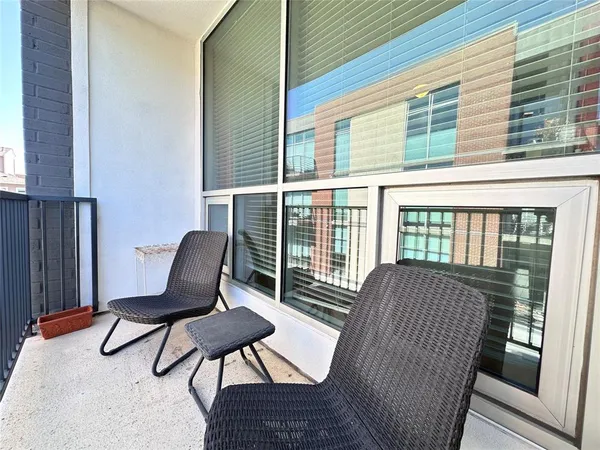 $3,079 | 732 Cannen John Lane, Dallas, TX 75204