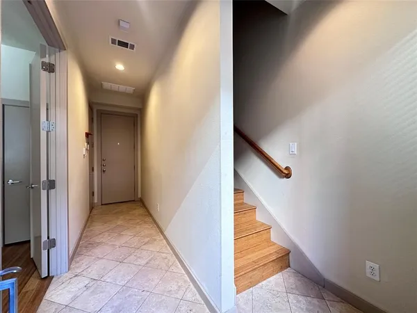 $3,079 | 732 Cannen John Lane, Dallas, TX 75204