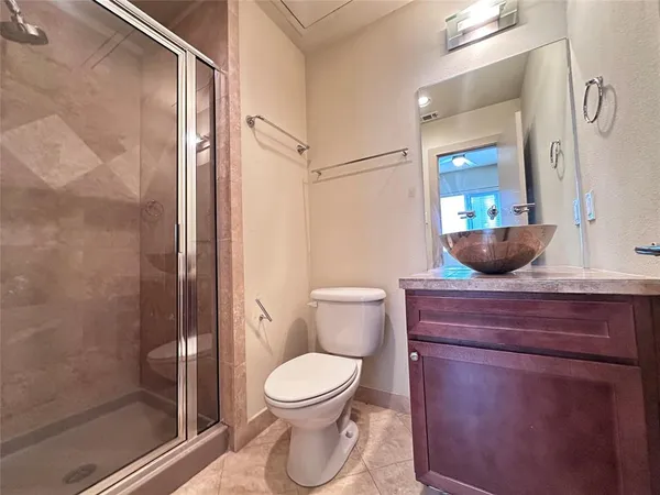 $3,079 | 732 Cannen John Lane, Dallas, TX 75204