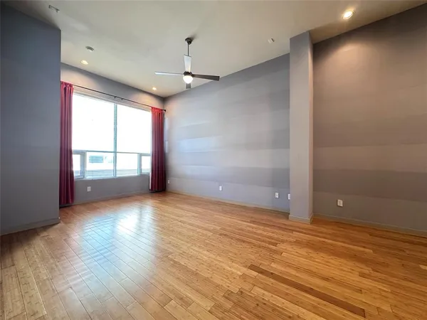 $3,079 | 732 Cannen John Lane, Dallas, TX 75204