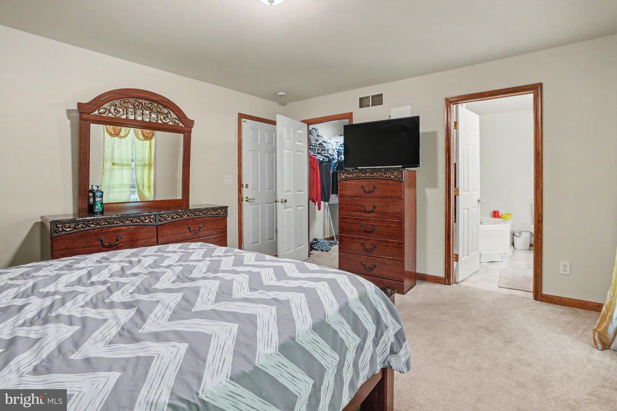 372 Kerrsville Road Carlisle, PA 17015 - Photo 18 of 36