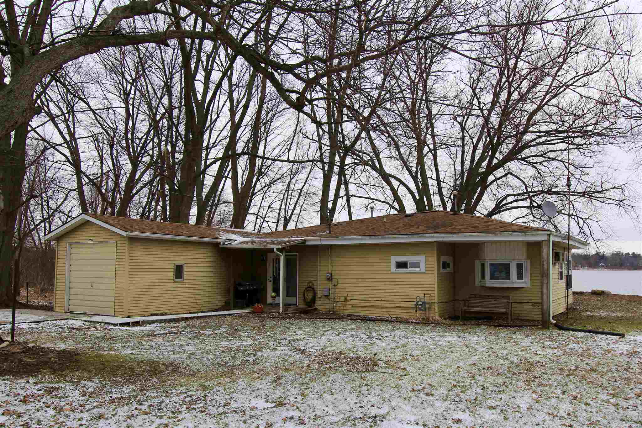 10748 North Grove Road Milford, IN 46542 - Photo 1 of 20 Gallery Image 1