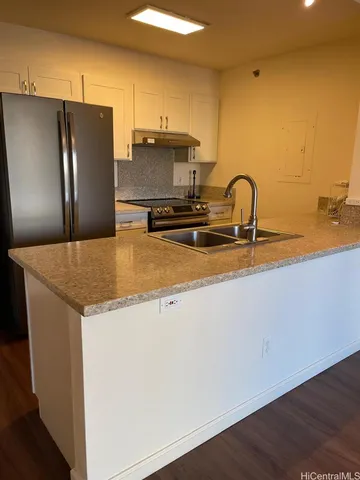 $560,000 | 1450 Young Street, Unit 302, Honolulu, HI 96814