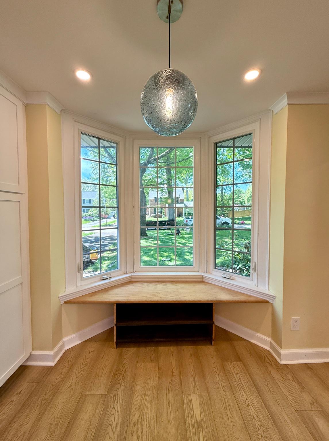 418 East Country Club Lane Wallingford, PA 19086 - Photo 26 of 59 Kitchen bay window