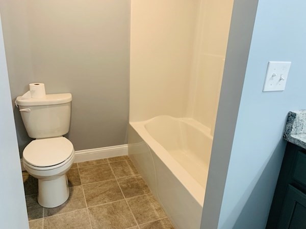 200 Reservoir Road Lunenburg, MA 01462 - Photo 17 of 29 Gallery Image 17