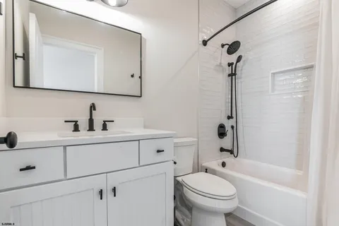 $4,290,000 | 4933 Central Avenue, Unit 4933, Ocean City, NJ 08226