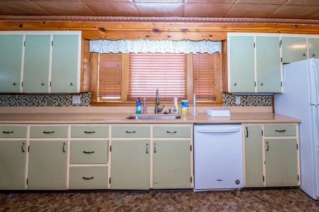 $225,000 | 27 West Street, Northumberland, NH 03582