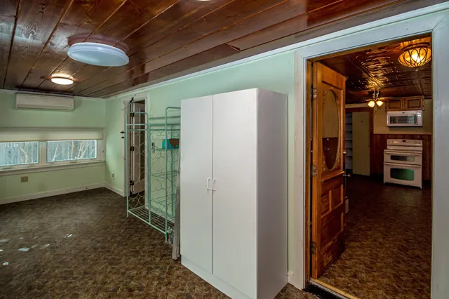 $225,000 | 27 West Street, Northumberland, NH 03582