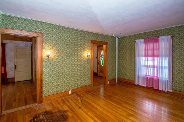 $225,000 | 27 West Street, Northumberland, NH 03582