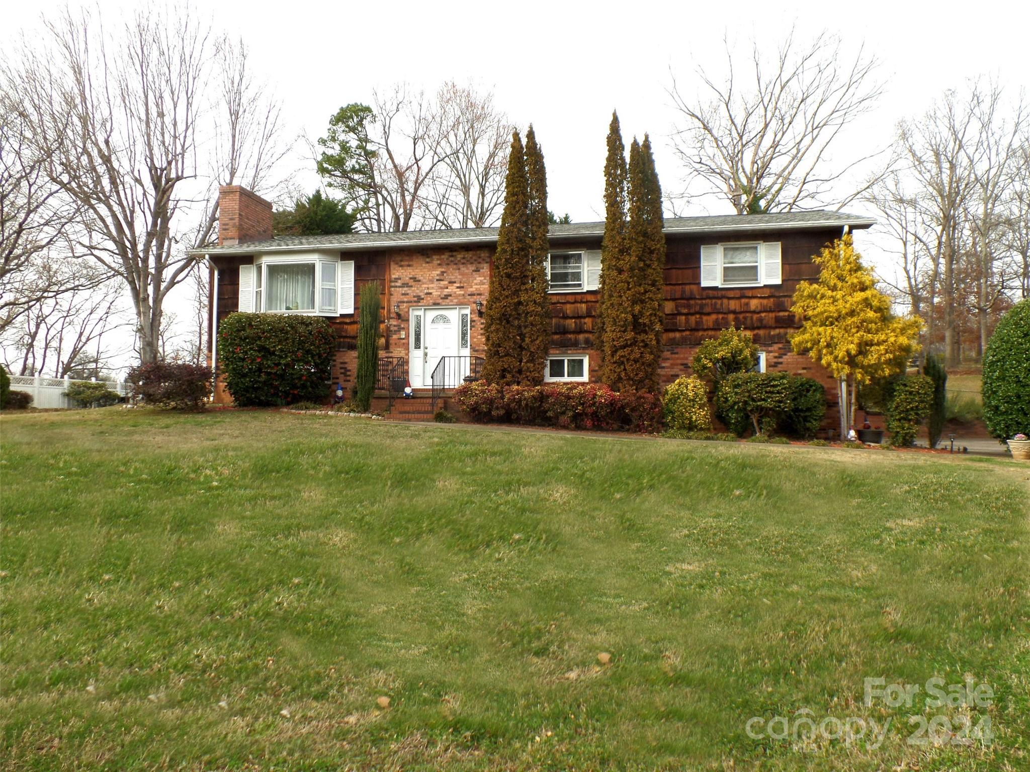91 NW Road Hickory, NC 28601 - Photo 1 of 23 Gallery Image 1