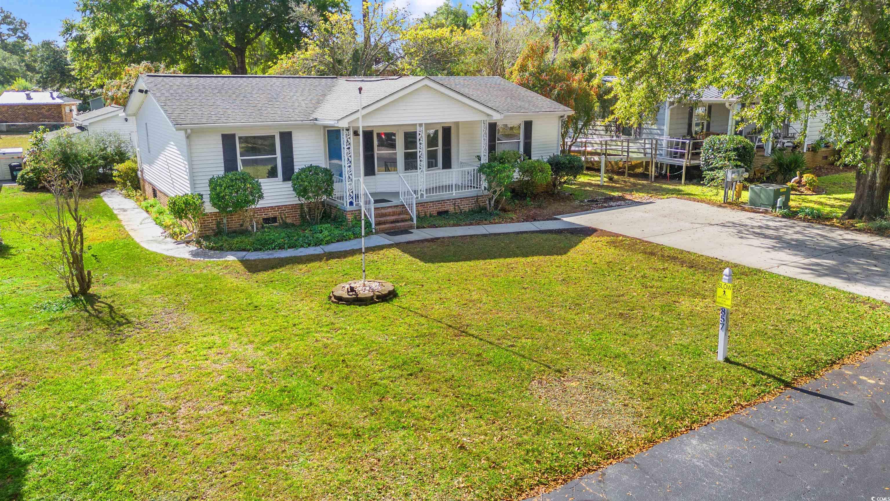 857 South Marlin Circle Murrells Inlet, SC 29576 - Photo 2 of 40