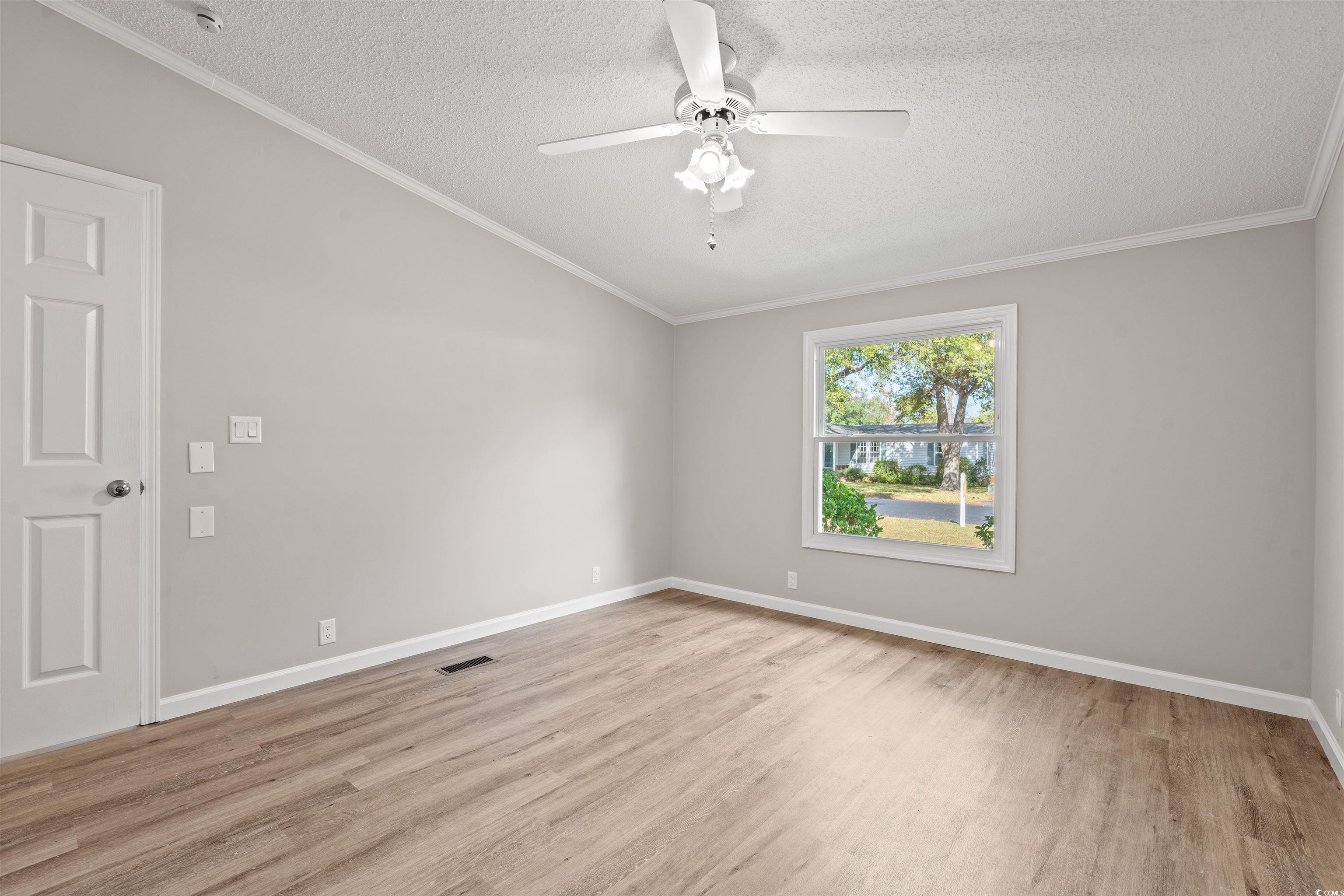 857 South Marlin Circle Murrells Inlet, SC 29576 - Photo 10 of 40