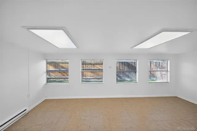 a view of a backyard with pathway