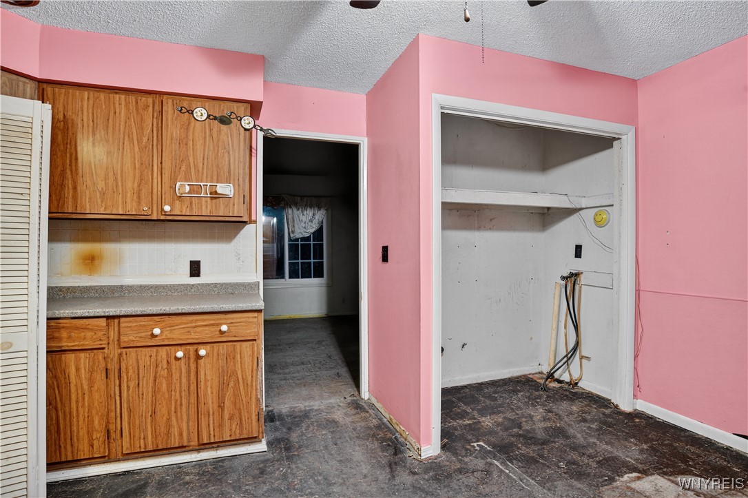 807 Amherst Drive Rome, NY 13440 - Photo 13 of 29