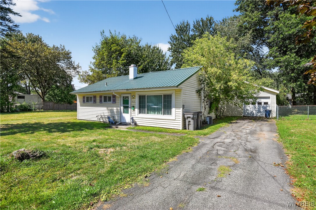 807 Amherst Drive Rome, NY 13440 - Photo 2 of 29