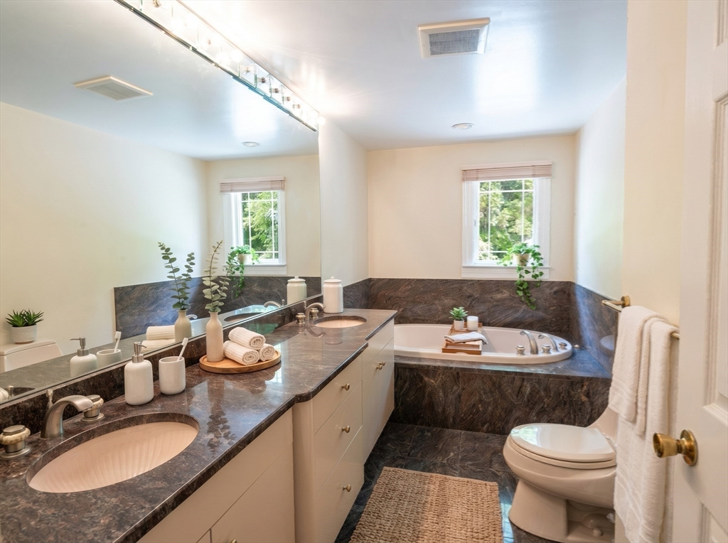5 Albemarle Road Norwood, MA 02062 - Photo 25 of 32