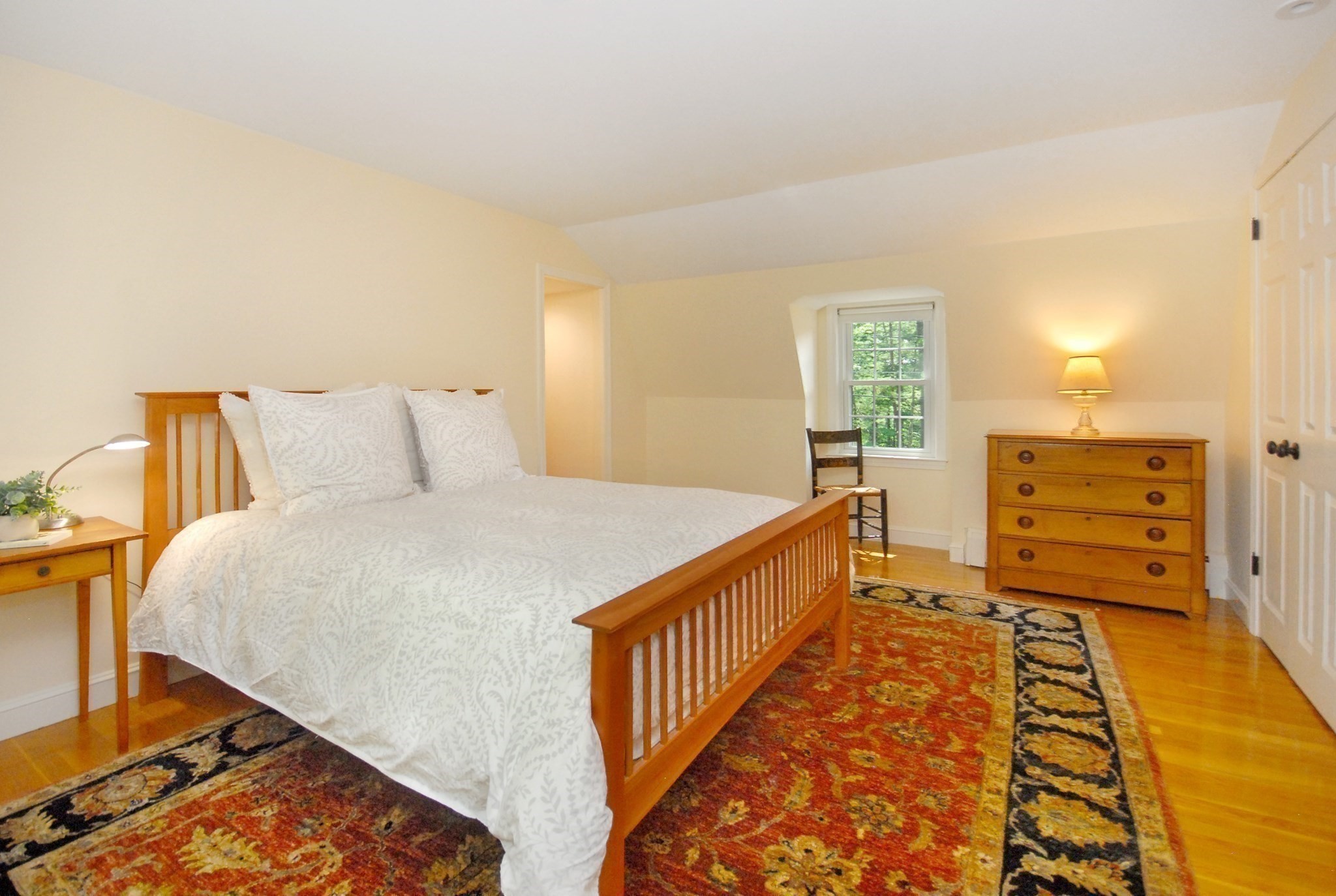 46 Tarbell Spring Road Concord, MA 01742 - Photo 9 of 34 Gallery Image 9