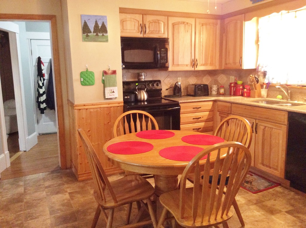 19 Desmond Road Malden, MA 02148 - Photo 6 of 17 Gallery Image 6