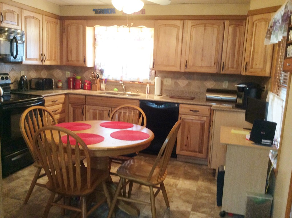 19 Desmond Road Malden, MA 02148 - Photo 7 of 17 Gallery Image 7