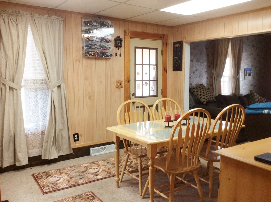 19 Desmond Road Malden, MA 02148 - Photo 8 of 17 Gallery Image 8