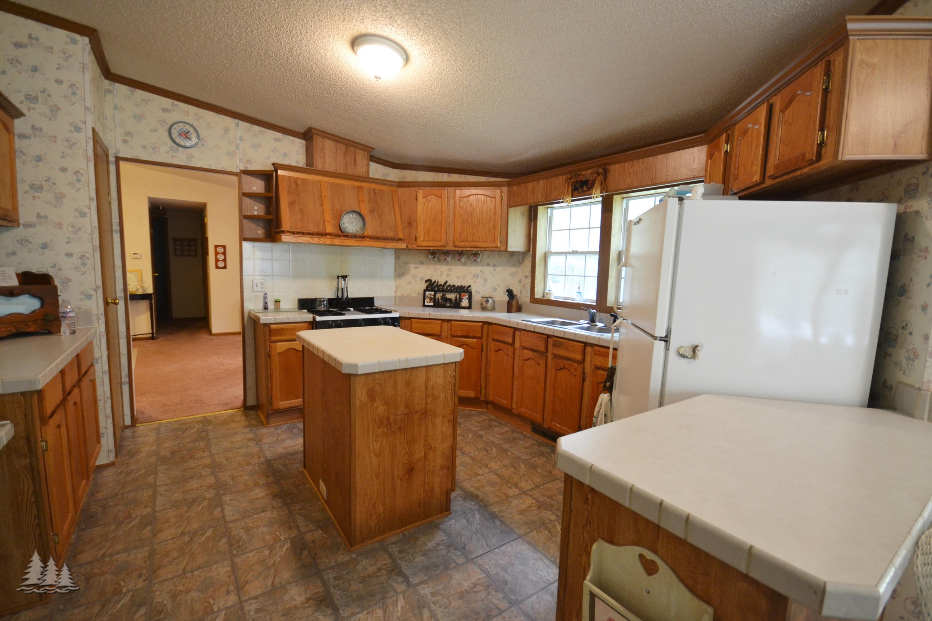 5356 Edgewood Road Lewiston, MI 49756 - Photo 8 of 43 Gallery Image 8