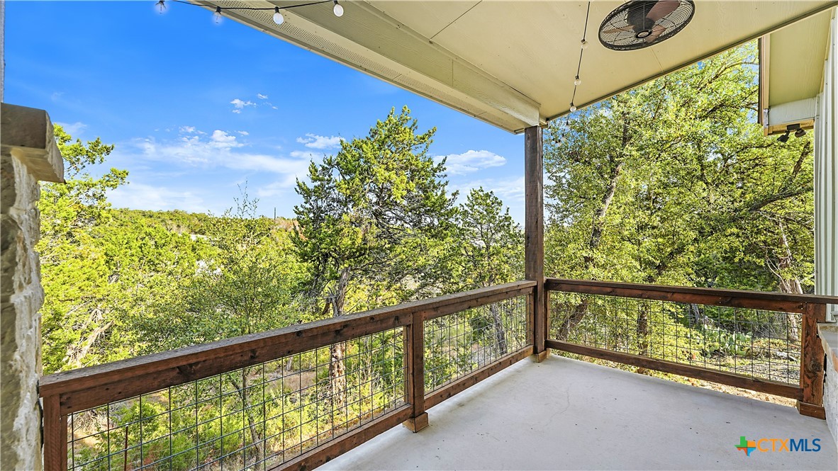 1039 Primrose Path Spring Branch, TX 78070 - Photo 4 of 48