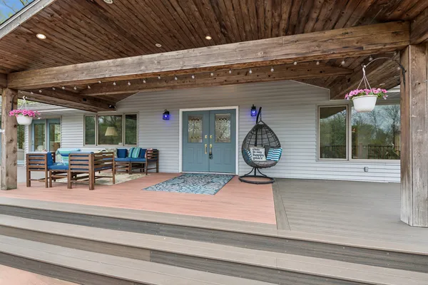 $389,900 | 245 West Circle Drive, New Lenox, IL 60451