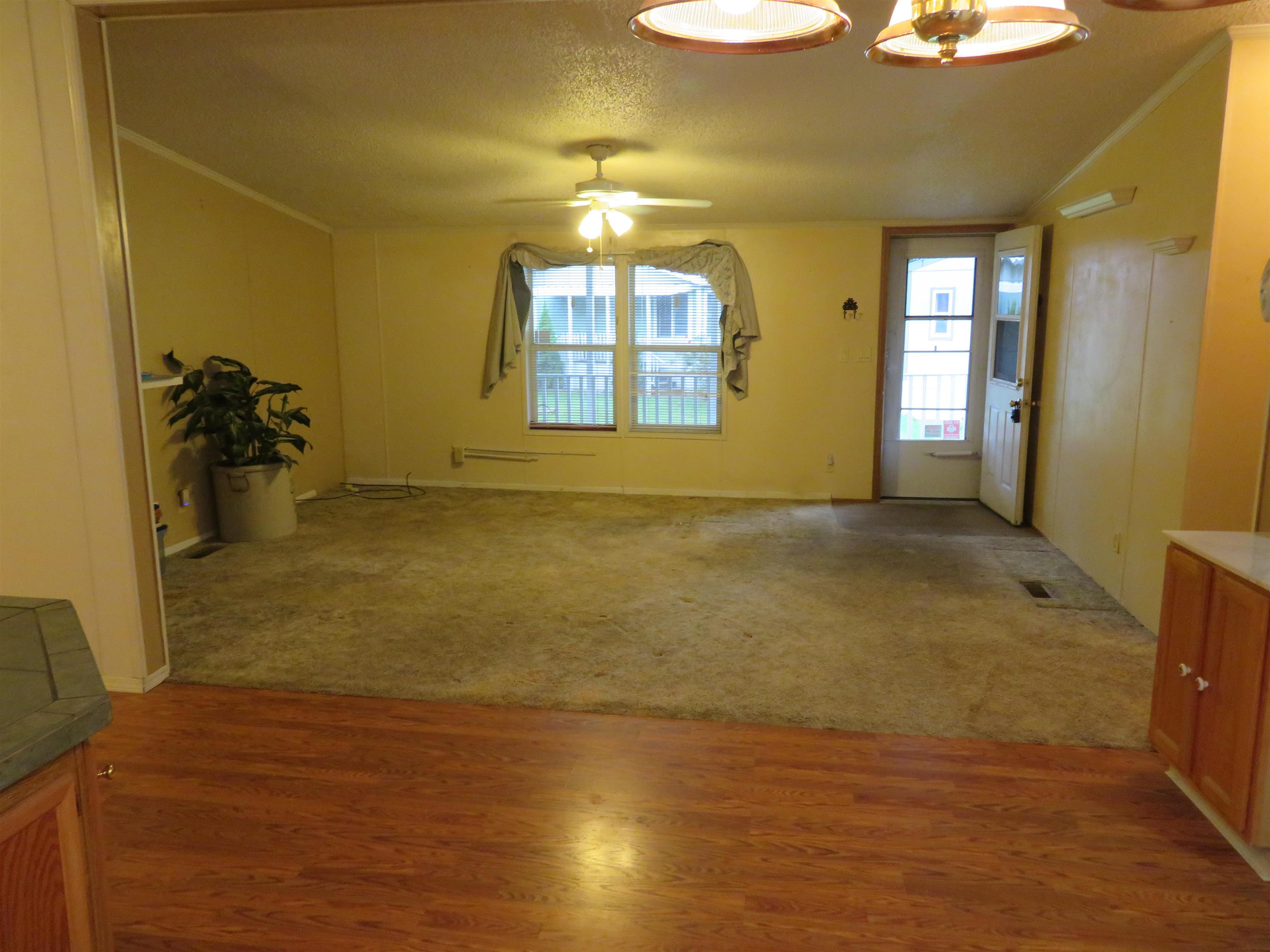 435 32 Road, Unit 508 Clifton, CO 81520 - Photo 13 of 26 a view of an empty room and window