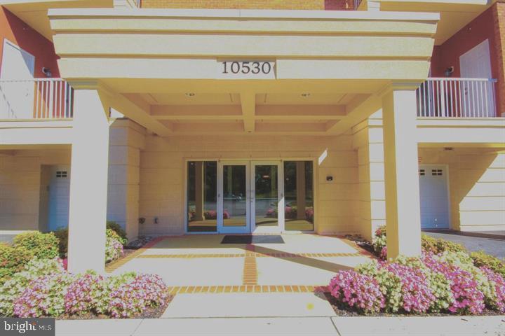 10530 Resort Road, Unit 109 Ellicott City, MD 21042 - Photo 4 of 25 a front view of a house