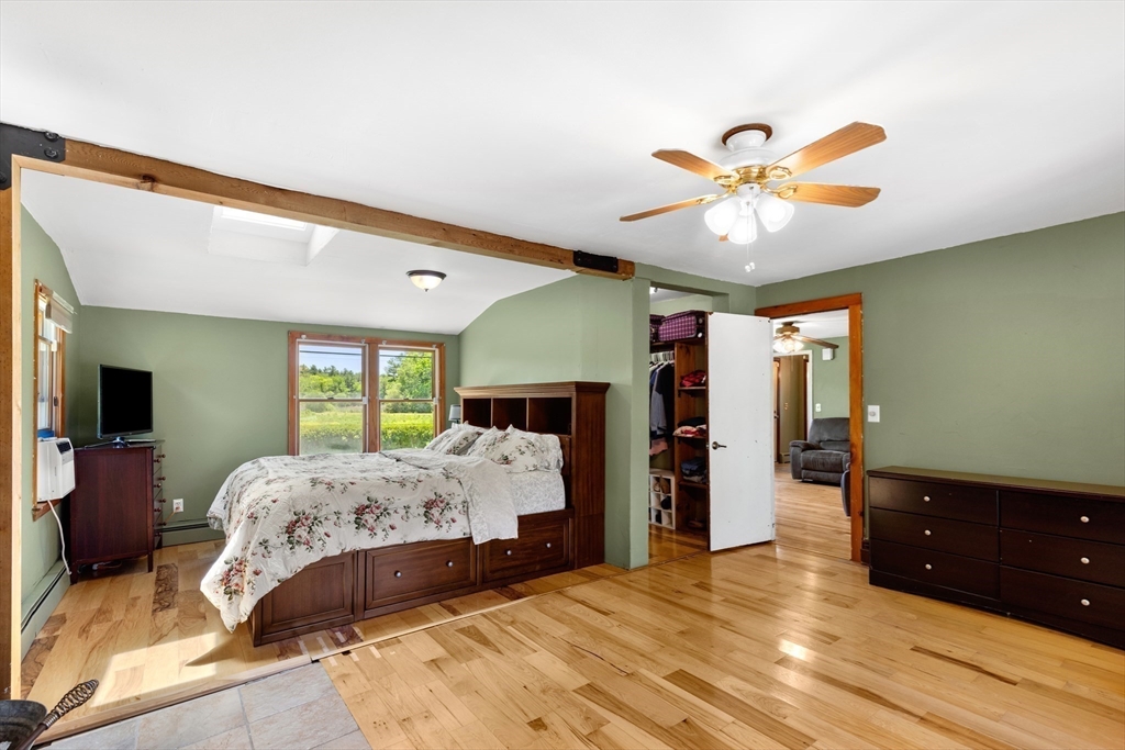 189 Blackmore Pond Road Wareham, MA 02576 - Photo 17 of 41