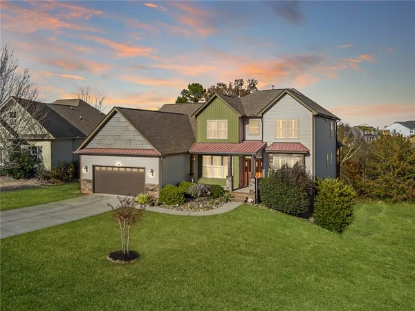 $500,000 | 213 Terrace View Way, Seneca, SC 29678