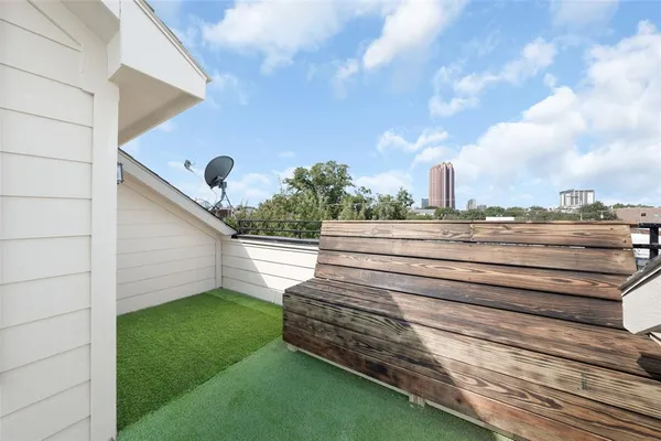 a view of an entryway