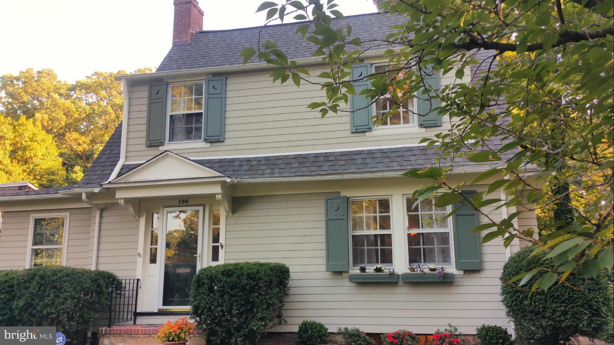196 Oakdale Road Baltimore, MD 21210 - Photo 28 of 28 Exterior (Front)