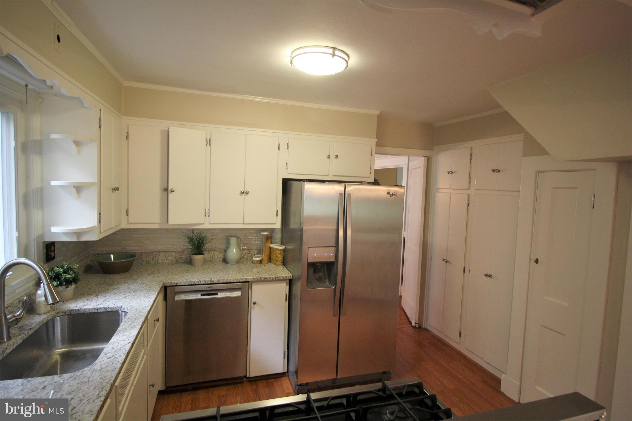 196 Oakdale Road Baltimore, MD 21210 - Photo 8 of 28 Kitchen