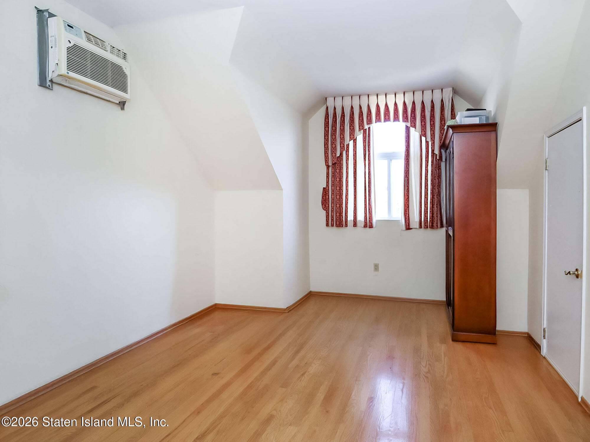 45 Fairlawn Loop Staten Island, NY 10308 - Photo 23 of 49 IMG_9230