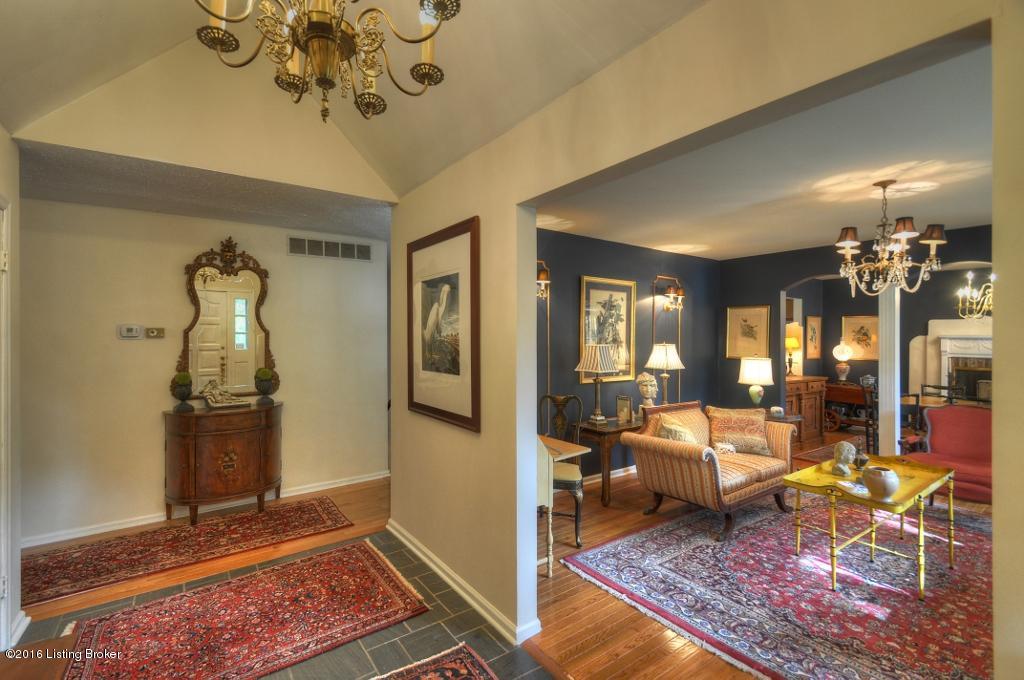 2709 Timber Hill Road Louisville, KY 40214 - Photo 18 of 52 DSC_0067_8_9 (1024x680)