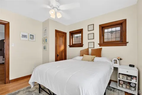 $269,900 | 5722 Murdoch Avenue, St. Louis, MO 63109