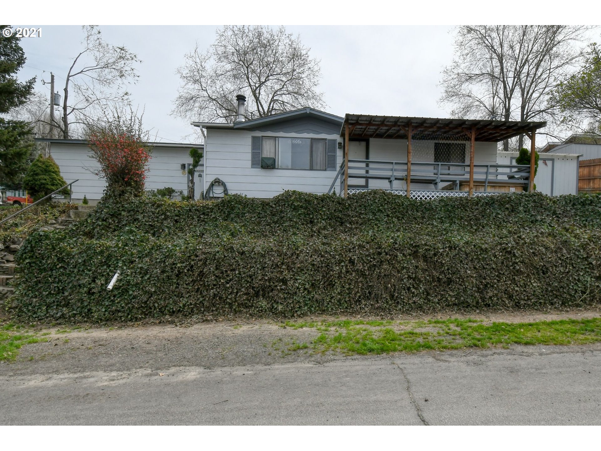 701 Southwest 14th Street Pendleton, OR 97801 - Photo 2 of 28