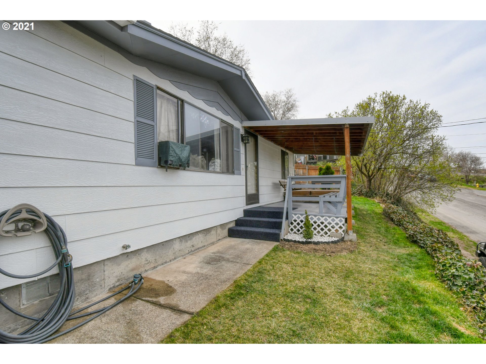 701 Southwest 14th Street Pendleton, OR 97801 - Photo 5 of 28