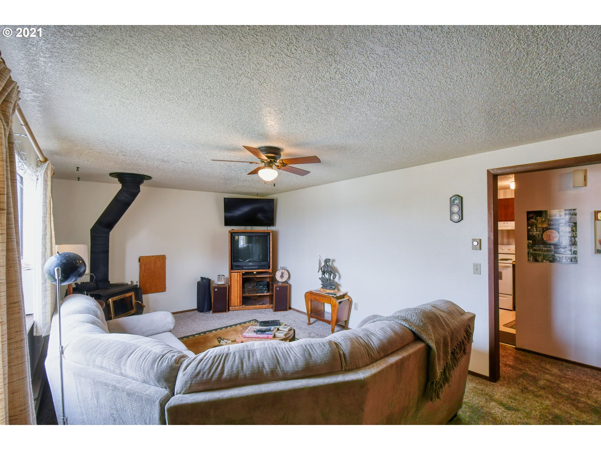 701 Southwest 14th Street Pendleton, OR 97801 - Photo 7 of 28