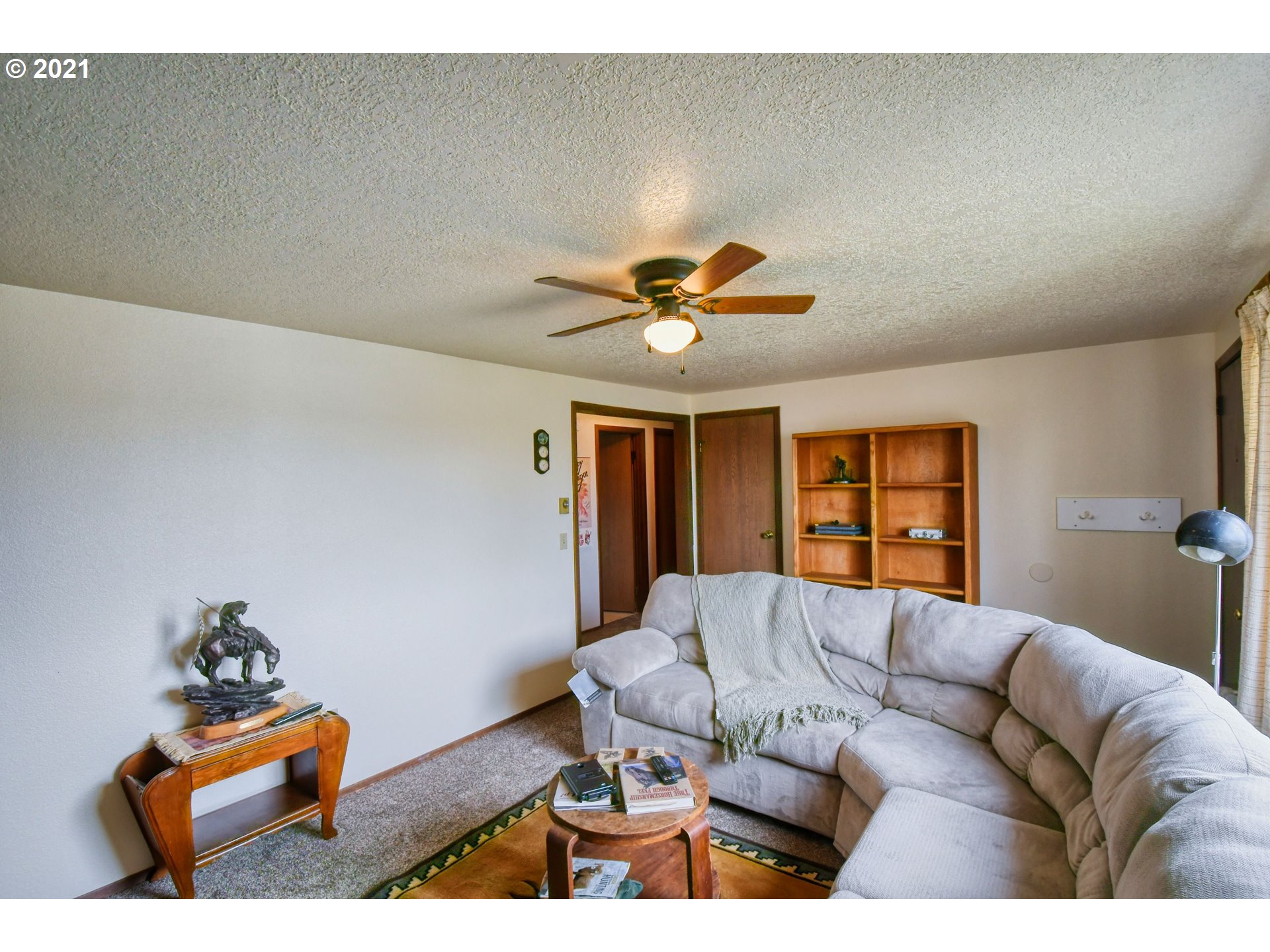 701 Southwest 14th Street Pendleton, OR 97801 - Photo 8 of 28