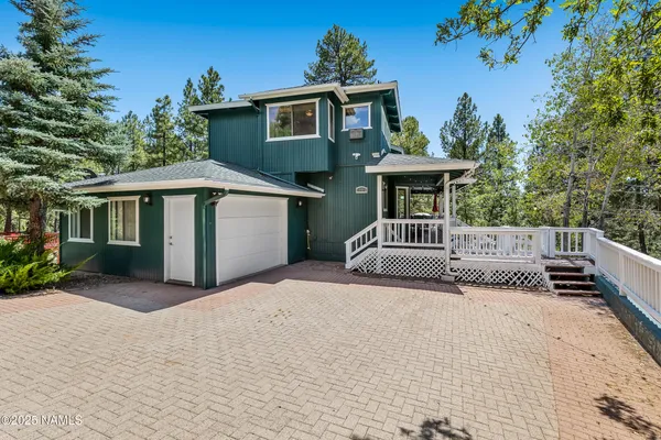 $1,145,000 | 17775 Stallion Drive, Munds Park, AZ 86017